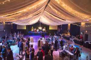 Detail | Floor | Mingling Sizzling Platters 2015