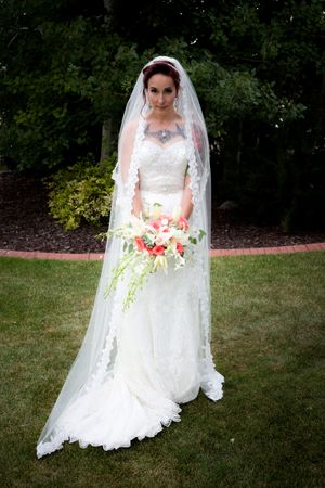 Hoopes Events | Natalie and Brad | South Jordan Utah | Bride with Bouquet Natalie_Brad_South_Jordan_Utah_Bride_Bouquet.jpg