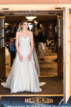 Hoopes Events | Ilana and Dave | Stein Eriksen Lodge | Deer Valley Resort | Park City Utah | Bride's Entrance Ilana_Dave_Stein_Eriksen_Lodge_Deer_Valley_Park_City_Utah_Bride's_Entrance.jpg