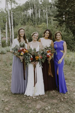 Bride and Bridesmaids Pre-Ceremony