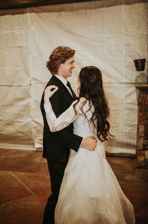 Bride and Groom Dance Reception