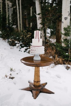 Hoopes Events | Rocky Mountain Bride | Winter Elopement | Deer Valley | Empire Lodge | Park City Utah | Wedding Cake Atop Star-Base Table Rocky_Mountain_Bride_Winter_Elopement_Deer_Valley_Empire_Lodge_Deer_Valley_Resort_Park_City_Utah_Wedding_Cake_on_Star_Base_Table.jpg
