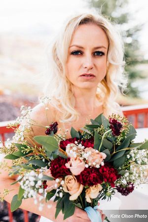 Hoopes Events | Modern Vintage Wedding | Zermatt Resort | Midway Utah | Styled | Vibrant Fall Flowers Modern_Vintage_Wedding_Styled_Zermatt_Resort_Midway_Utah_Vibrant_Fall_Flowers.jpg