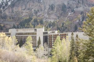 Hoopes Events | Tina and Dan | Snowbird Resort | Snowbird Utah | The Lodge at Snowbird Tina_Dan_Snowbird_Resort_Snowbird_Utah_The_Lodge.jpg