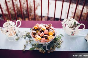 Hoopes Events | Modern Vintage Wedding | Zermatt Resort | Midway Utah | Styled | Mouth-Watering Macarons Modern_Vintage_Wedding_Styled_Zermatt_Resort_Midway_Utah_Mouth-Watering_Macarons.jpg