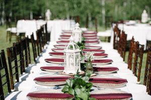 Hoopes Events | Reema and Spencer | Temple Har Shalom | Park City Utah | View of Long Table Setting with Ornate Chargers Reema_Spencer_Temple_Har_Shalom_Park_City_Utah_Long_Table_Setting.jpg