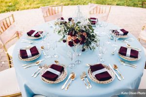 Hoopes Events | Modern Vintage Wedding | Zermatt Resort | Midway Utah | Styled | Elegant Vintage Wedding Modern_Vintage_Wedding_Styled_Zermatt_Resort_Midway_Utah_Elegant_Vintage_Table_Setting.jpg