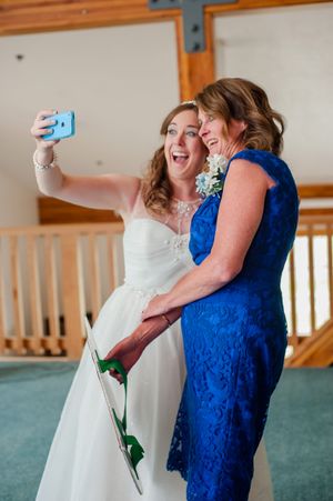 Hoopes Events | Ashley and Dan | Solitude Resort | Solitude Utah | Bride and Guest Taking Selfie Ashley_Dan_Solitude_Resort_Solitude_Utah_Bride_and_Guest_Selfie.jpg