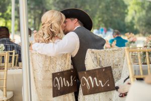 Hoopes Events | Kristin and Haven | Blacksmith Fork Canyon | Hyrum Utah | Mr. and Mrs. Kiss Kristin_Haven_Blacksmith_Fork_Canyon_Hyrum_Utah_Mr_Mrs_Kiss.jpg