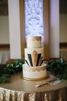 Chloe_Austin_Ben_Lomond_Suites_Ogden_Utah_Great_Gatsby_Gatsbyesque_Wedding_Cake.jpg