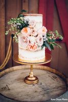 Charming_Barn_Wedding_Quiet_Meadow_Farms_Mapleton_Utah_Flower-Adorned_Wedding_Cake.jpg