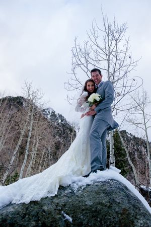 Hoopes Events | Shauna and Blake | Northampton House | American Fork Utah | Bride and Groom Standing on a Rock Shauna_Blake_Northampton_House_American_Fork_Utah_Bride_Groom_Rock.jpg