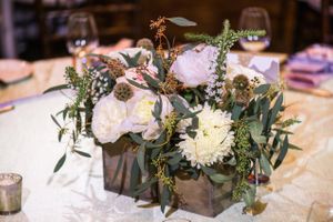 Hoopes Events | Ilana and Dave | Stein Eriksen Lodge | Deer Valley Resort | Park City Utah | Details | Spring Flower Centerpiece Ilana_Dave_Stein_Eriksen_Lodge_Deer_Valley_Park_City_Utah_Spring_Flower_Centerpiece.jpg