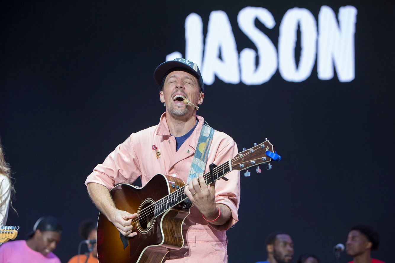 Jason Mraz By Chicago Music Photographer Jeff Schear