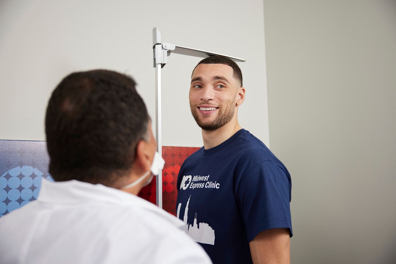 Zach LaVine portrait photograph by Chicago advertising photographer Jeff Schear