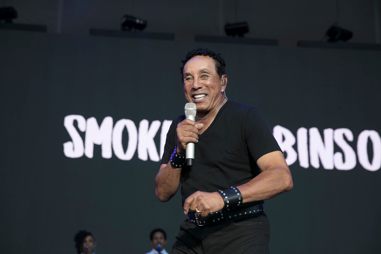 Smokey Robinson By Chicago Music Photographer Jeff Schear