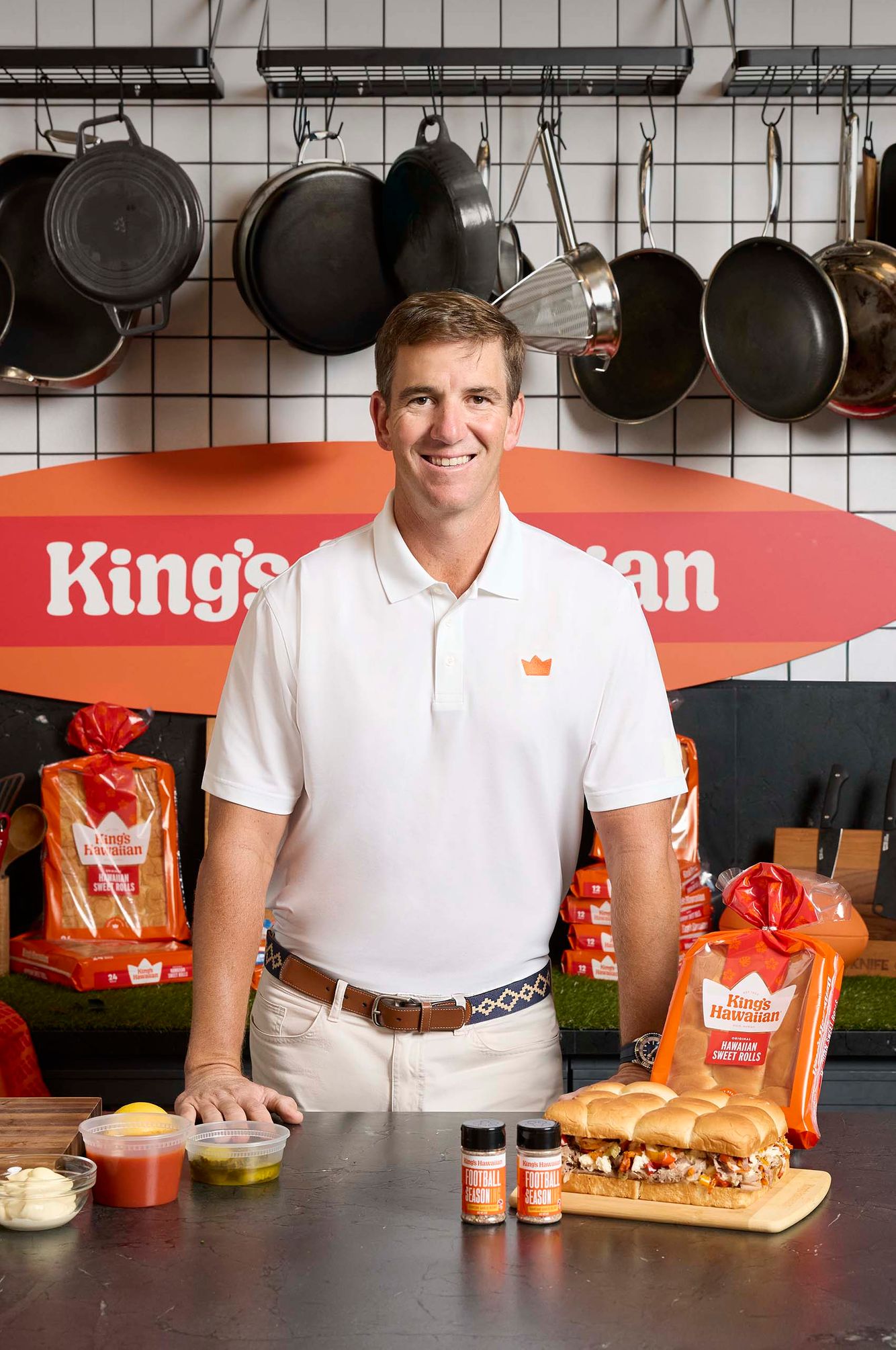 King’s Hawaiian Campaign with Eli Manning | Chicago Commercial Photographer Jeff Schear