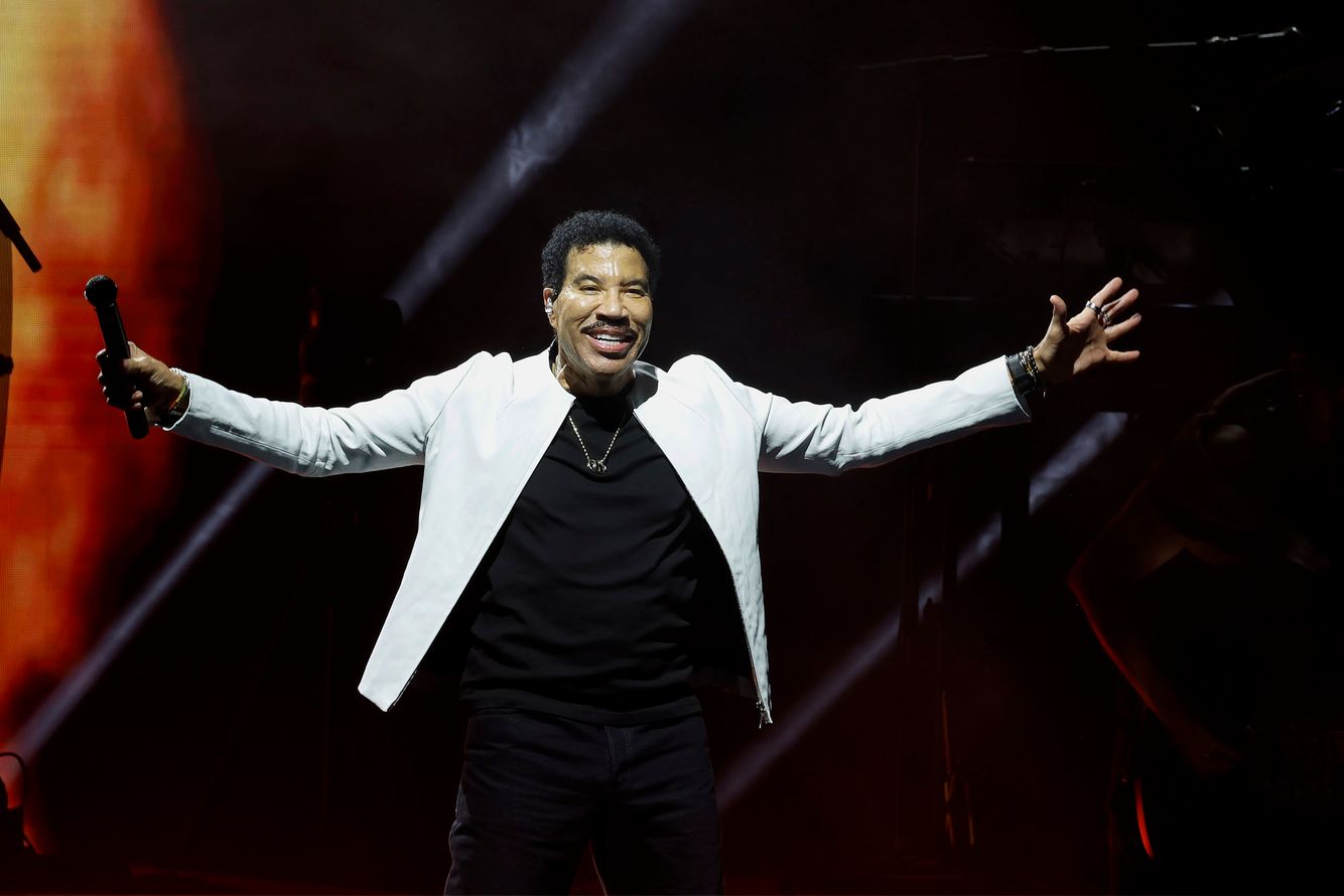 Lionel Richie by Chicago Music Photographer Jeff Schear
